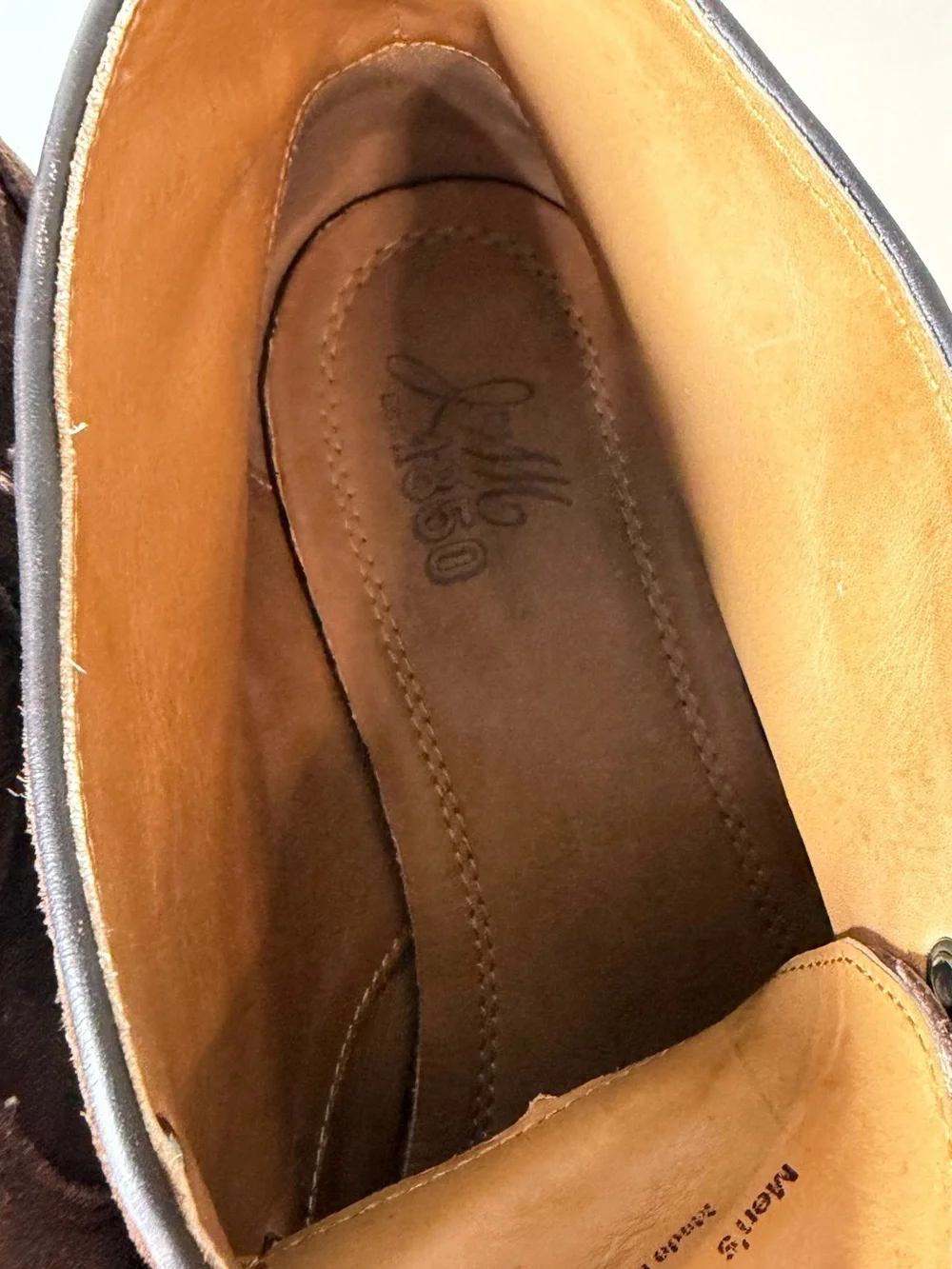 NEW Johnston & Murphy Fullerton Size 11 Genuine Suede Leather Boots Vibram Sole